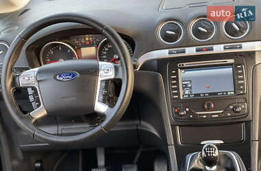 Минивэн Ford Galaxy 2014 в 