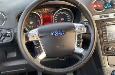 Минивэн Ford Galaxy 2014 в 