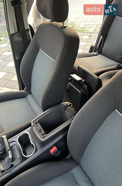 Минивэн Ford Galaxy 2014 в 