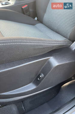 Минивэн Ford Galaxy 2014 в 