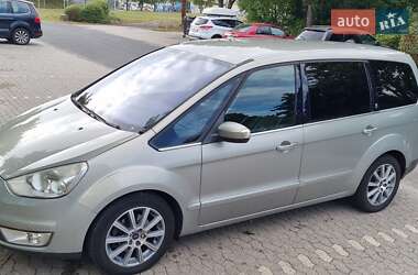 Минивэн Ford Galaxy 2008 в 