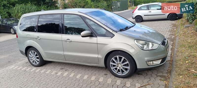 Мінівен Ford Galaxy 2008 в Львові