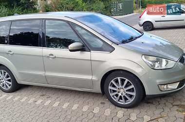 Минивэн Ford Galaxy 2008 в 