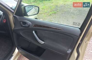 Мінівен Ford Galaxy 2006 в 
