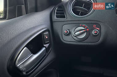 Мінівен Ford Galaxy 2010 в 