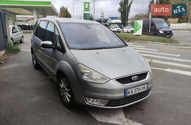 Минивэн Ford Galaxy 2009 в 
