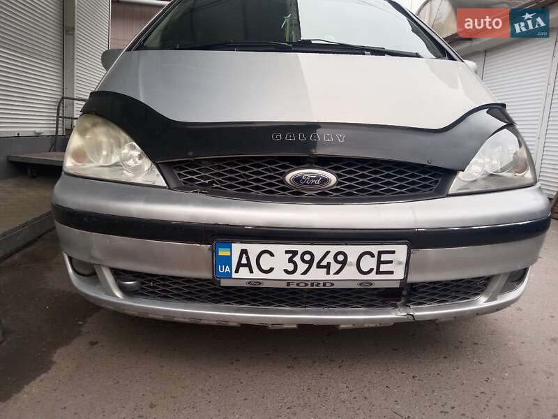 Минивэн Ford Galaxy 2000 в Владимире