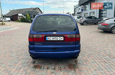 Минивэн Ford Galaxy 2000 в 