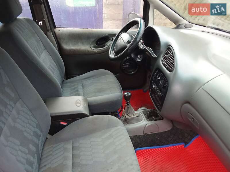 Минивэн Ford Galaxy 1996 в Татарбунарах