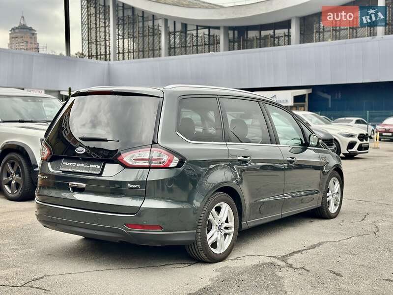 Минивэн Ford Galaxy 2017 в Киеве
