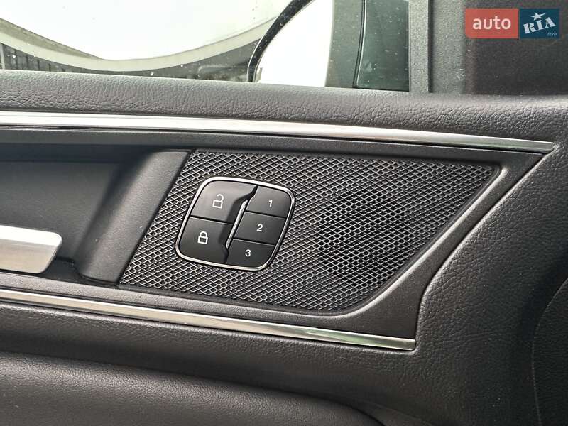 Минивэн Ford Galaxy 2017 в Киеве