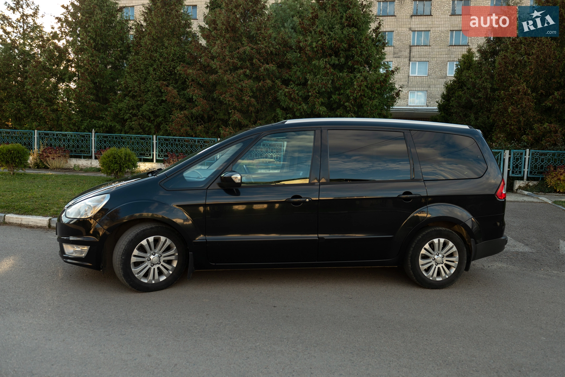 2011 Ford Galaxy - мініатюра 25