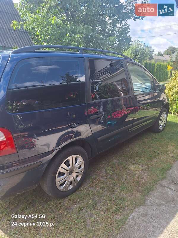 Мінівен Ford Galaxy 2000 в Жовкві