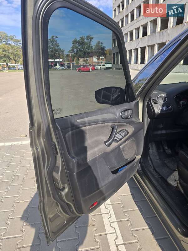 Минивэн Ford Galaxy 2011 в Тернополе