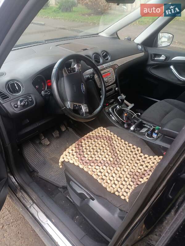 Мінівен Ford Galaxy 2007 в Луцьку