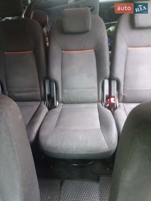 Мінівен Ford Galaxy 2007 в Луцьку