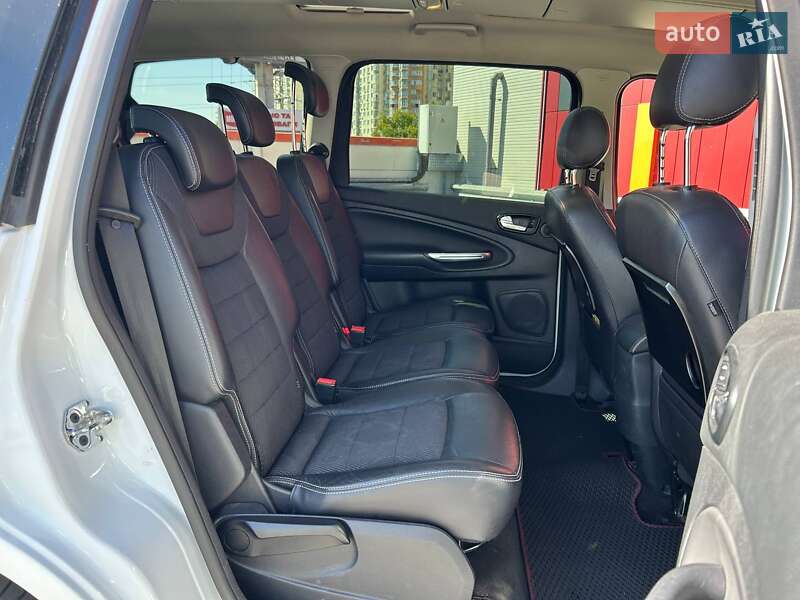 Мінівен Ford Galaxy 2014 в Києві