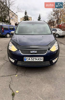 Минивэн Ford Galaxy 2010 в Киеве