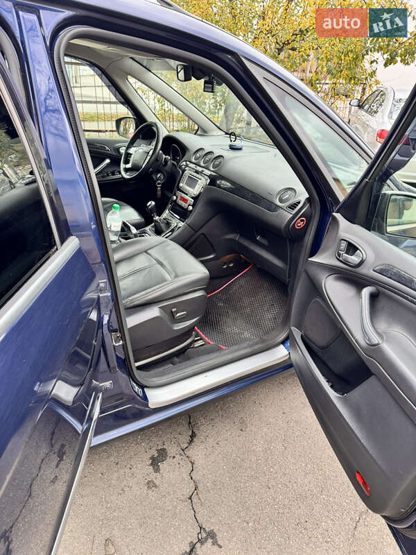 Мінівен Ford Galaxy 2010 в Києві фото 13 Мінівен Ford Galaxy 2010 в Києві