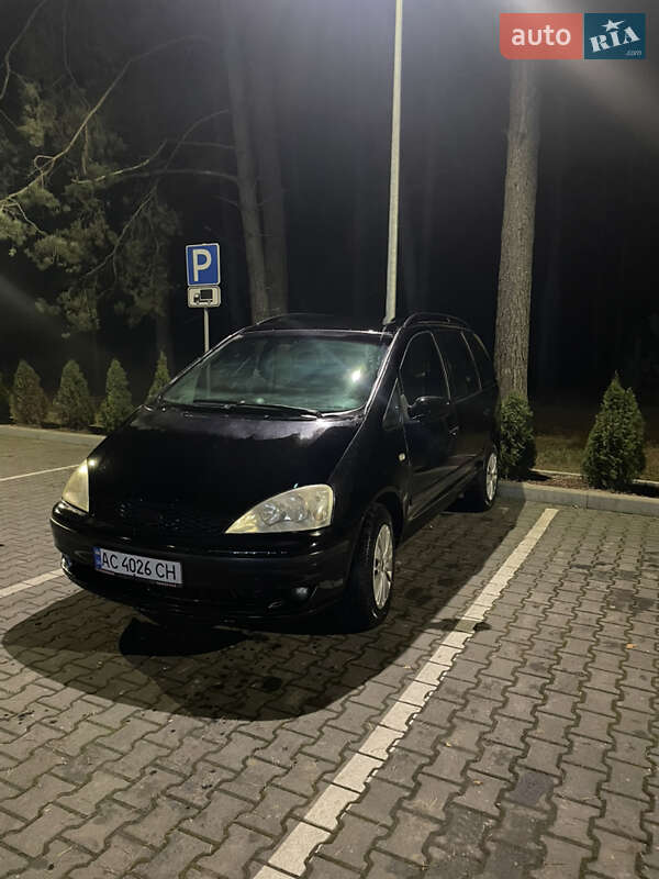 Минивэн Ford Galaxy 2003 в Маневичах