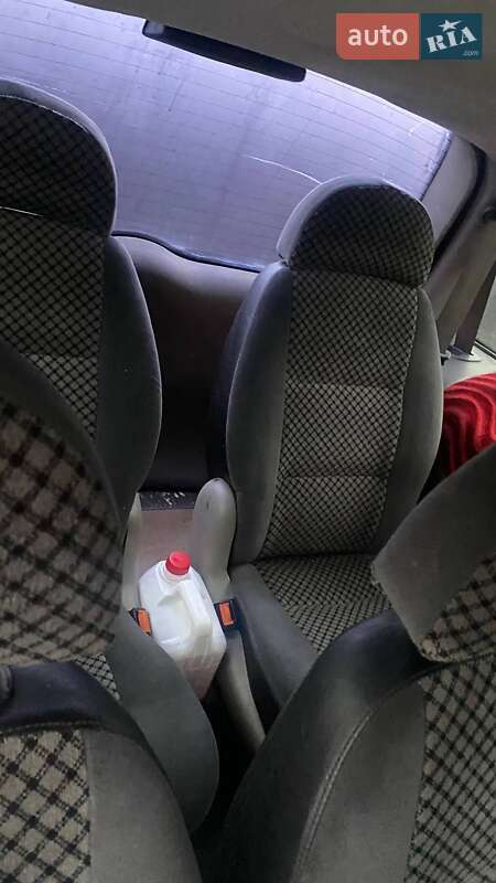 Минивэн Ford Galaxy 2000 в Золочеве