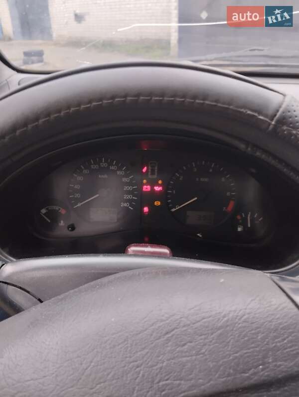 Минивэн Ford Galaxy 1999 в Днепре