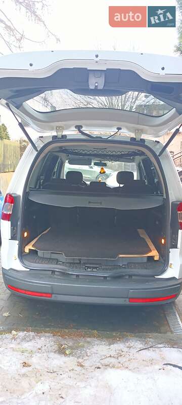 Минивэн Ford Galaxy 2011 в Путивле фото 16 Минивэн Ford Galaxy 2011 в Путивле