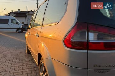 Минивэн Ford Galaxy 2008 в Черновцах