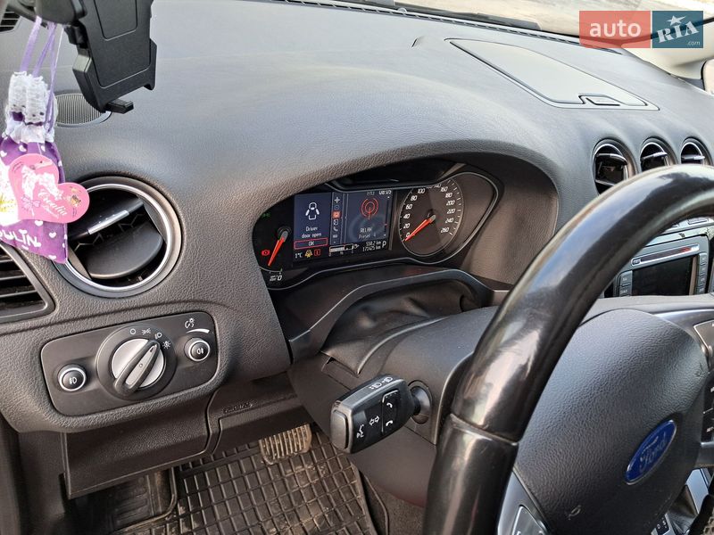 Минивэн Ford Galaxy 2013 в Киеве