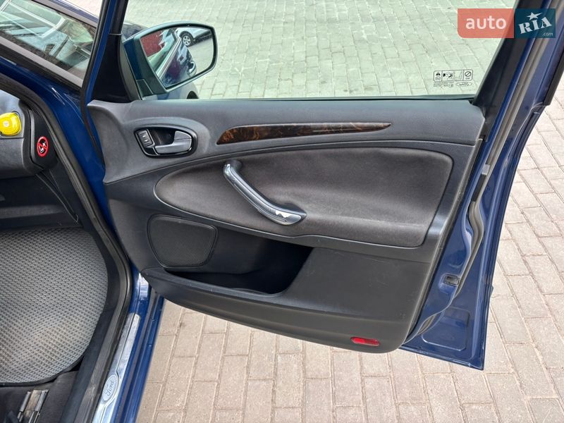 Мінівен Ford Galaxy 2008 в Володимирі