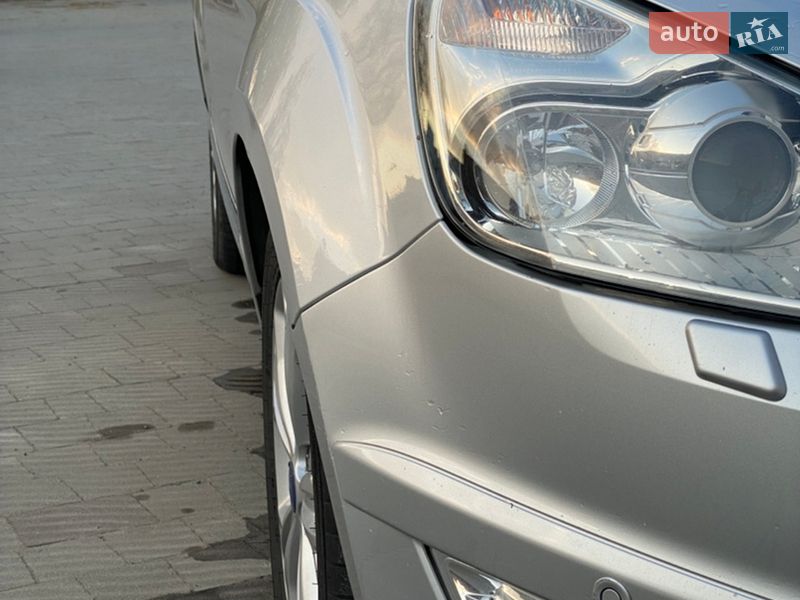 Минивэн Ford Galaxy 2014 в Владимире