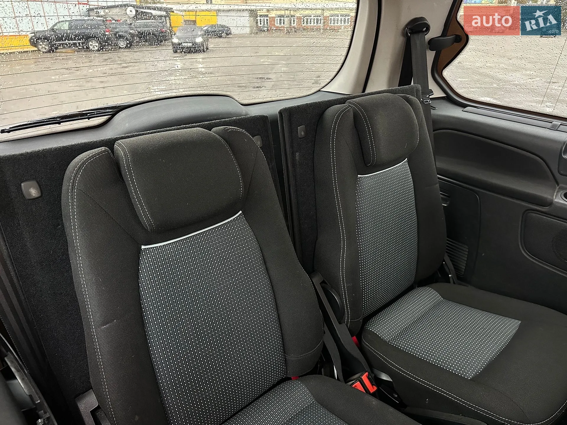 2014 Ford Galaxy - мініатюра 24