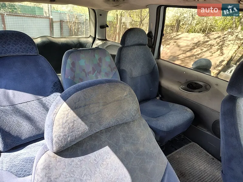 Ford Galaxy 1997 VIN WF0GXXPSWGVJ75884 фото оголошення 5 з 32