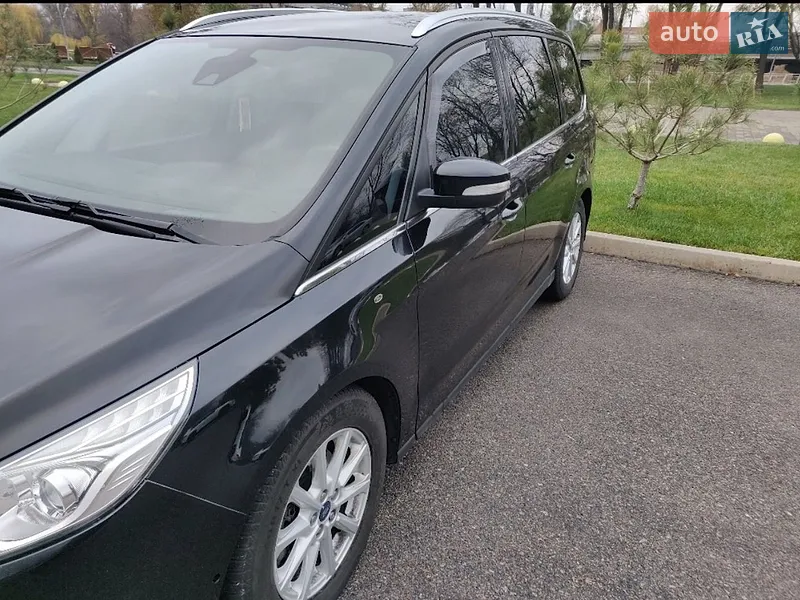 Ford Galaxy 2015 VIN WF0KXXWPCKFS20975 фото оголошення 4 з 54