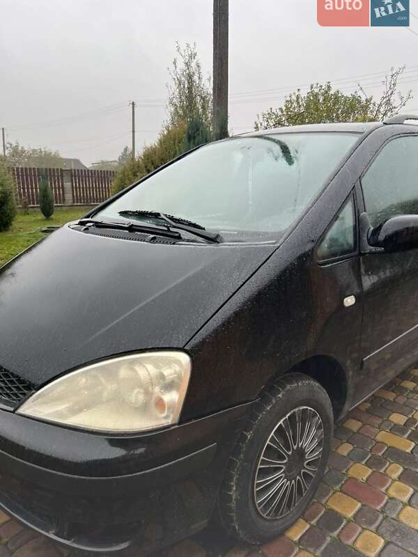Ford Galaxy 2000