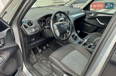 Мінівен Ford Galaxy 2011 в Києві