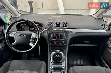Мінівен Ford Galaxy 2011 в Києві