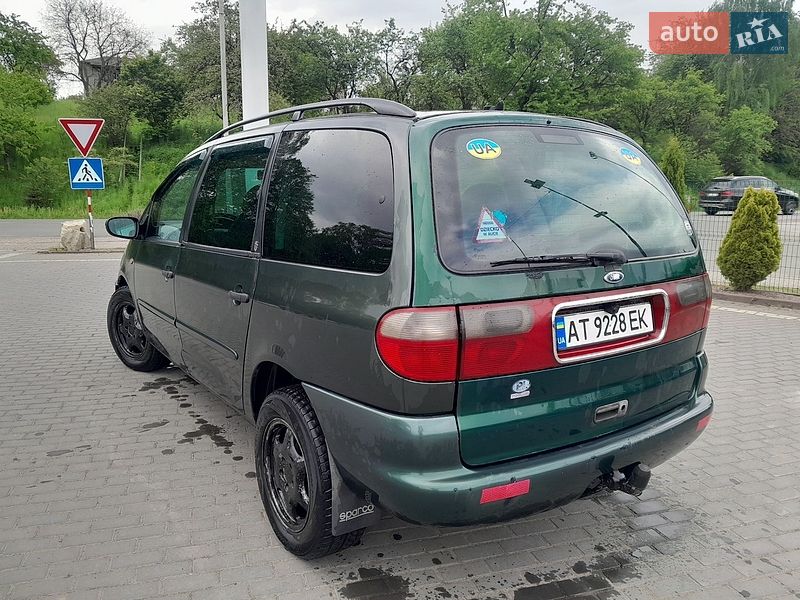 Минивэн Ford Galaxy 1999 в Долине