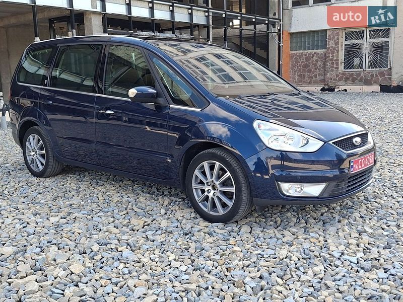Минивэн Ford Galaxy 2009 в Калуше
