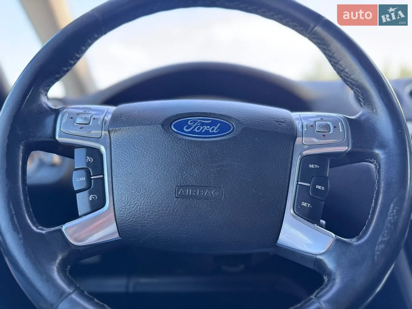 2010 Ford Galaxy - мініатюра 35