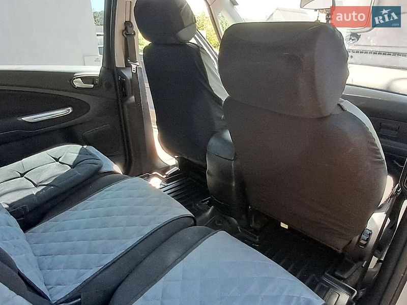 Мінівен Ford Galaxy 2009 в Тетієві