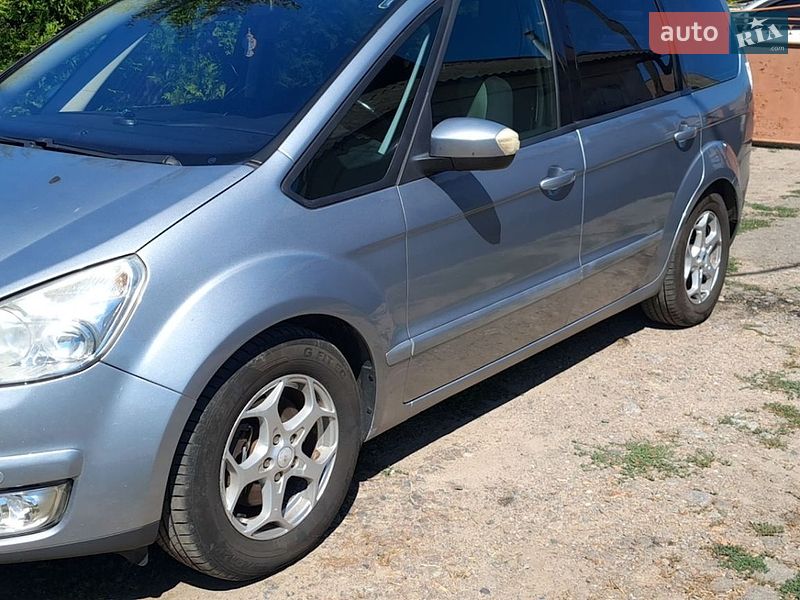 Мінівен Ford Galaxy 2009 в Тетієві