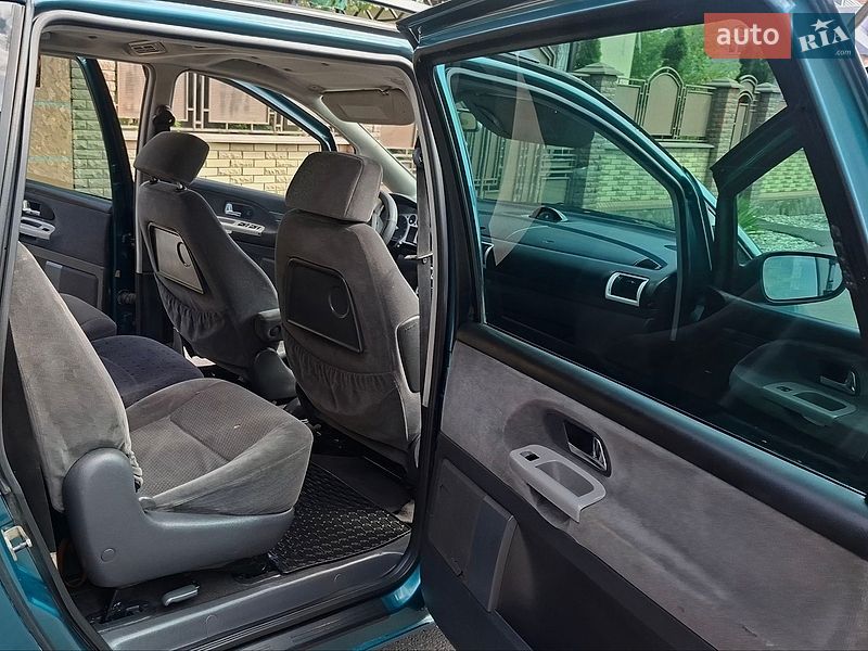 Мінівен Ford Galaxy 2000 в Івано-Франківську