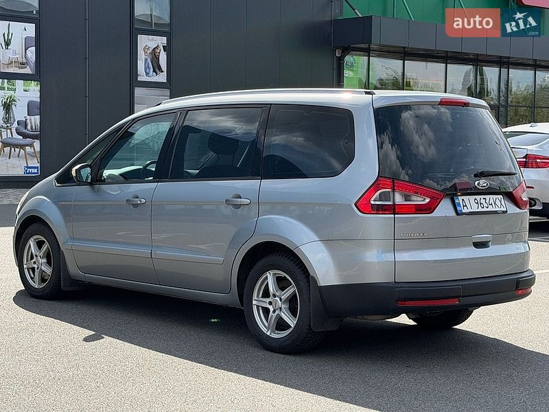 Мінівен Ford Galaxy 2011 в Києві