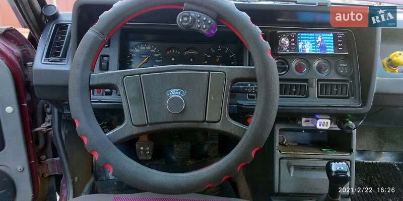Универсал Ford Granada 1985 в Житомире фото 4 Универсал Ford Granada 1985 в Житомире