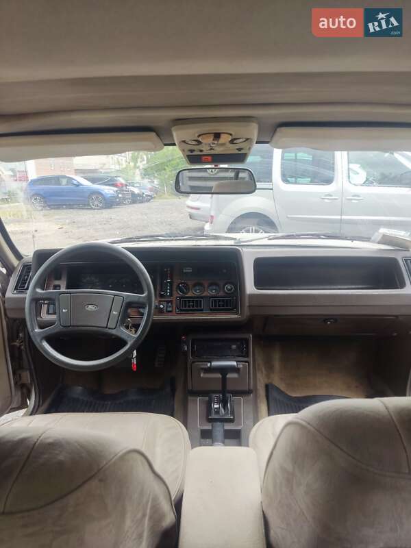 Седан Ford Granada 1984 в Львове