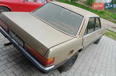 Седан Ford Granada 1979 в Дубні