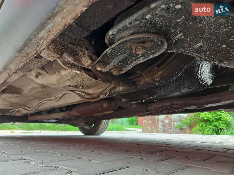 Седан Ford Granada 1979 в Дубно