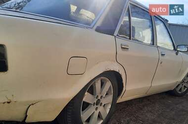 Седан Ford Granada 1982 в 
