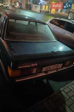 Седан Ford Granada 1985 в Умані